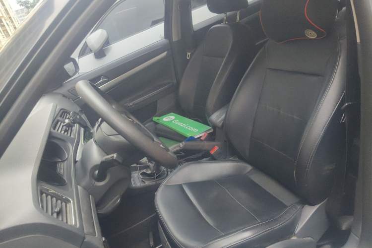 Used Volkswagen Lavida 2015 1.6L Manual Fashion Edition Left Front Seat