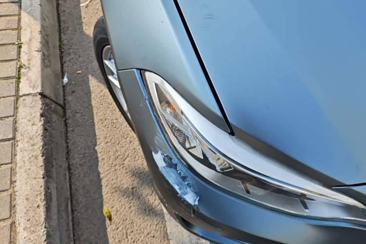 Used BMW 2 Series 2015 218i Convertible Coupe Right Front Headlight