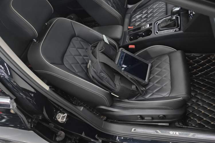 Used Volkswagen Magotan GTE Plug-in Hybrid 2022 GTE Luxury Model
