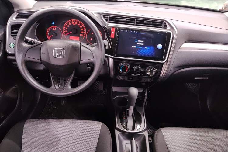 Used Honda Gienia 2017 1.5L CVT Classic Edition Center Console