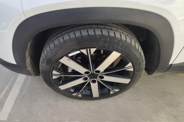 Used Geely Auto icon 2023 1.5TD Chocolate Smoothie Edition
