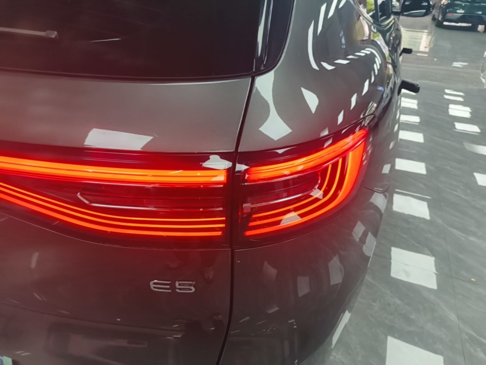 Geely Galaxy E5 2026 Model 610km Exploration+ Edition — снимка 9