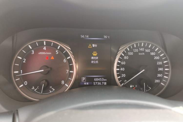 Used Infiniti Q50L 2018 2.0T Enjoyment Version China V Standard
