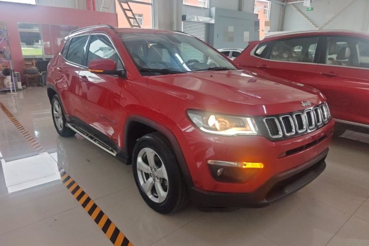 Used Jeep Compass 2017 200T Automatic Family Edition Front Right 45 Deg