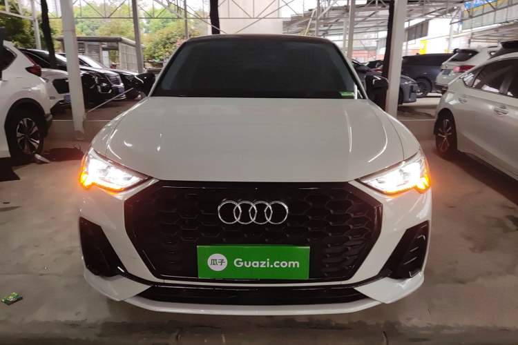 Used Audi Q3 Sportback 2022 40 TFSI Fashion Model
