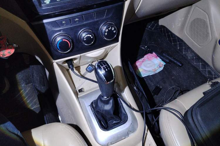 Used Nlmmotor Qiteng EX80 2015 1.5L Elite Version DAM15DL
