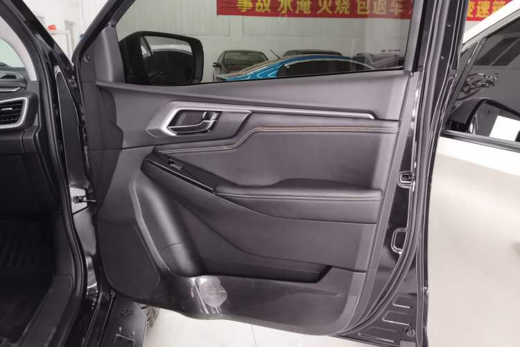 Used Isuzu D-MAX 2021 1.9T Automatic 4x4 Diesel Global Huan Dong RZ4E