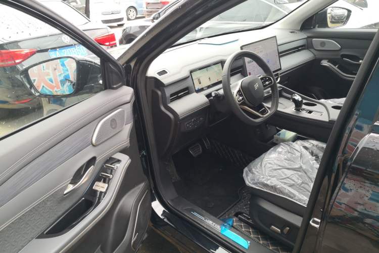 Used JETOUR Shanhai L9 2024 1.5TD 2DHT Pro 7-Seater
