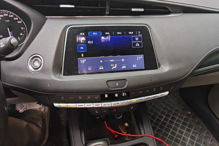 Used Cadillac XT4 2018 28T Two-Wheel-Drive Luxury Model