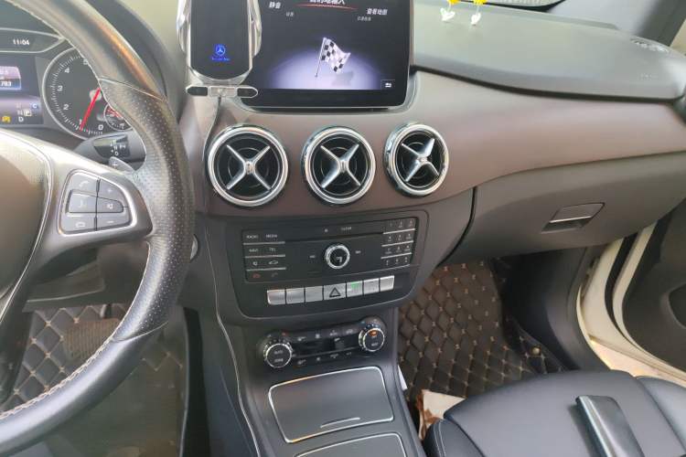 Used Mercedes-Benz B-Class 2017 B 200 Luxury Model