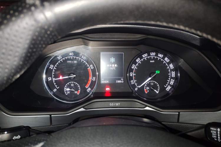 Used Skoda Superb 2016 TSI330 DSG Innovation Edition