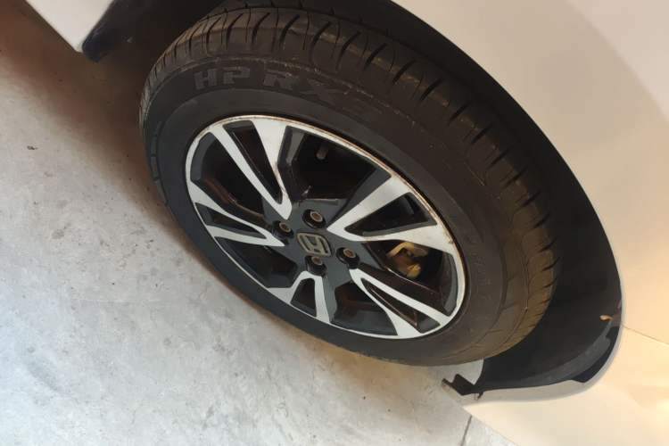 Used Honda Greiz 2016 1.5L CVT Classic Edition Right Front Wheel Hub