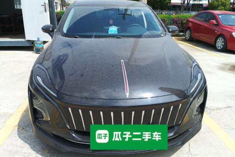 Used Hongqi E-QM5 2022 431 km Charge & Enjoy Edition

