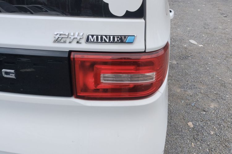 Used Wuling Hongguang MINIEV 2020 Enjoyment Model Lithium Iron Phosphate Right Rear Taillight