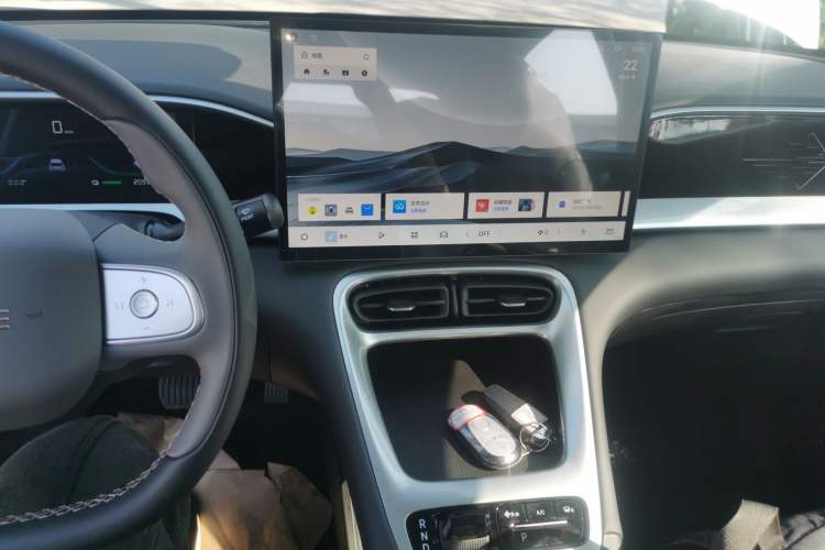 Used Geely Galaxy Geome 2026 Model 310km Dream Edition Audio And AC Panel