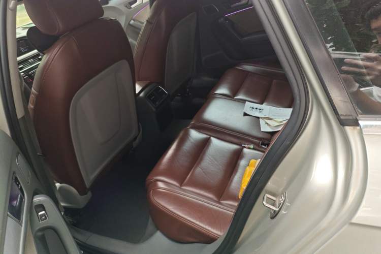 Used Audi A4L 2015 35 TFSI Automatic Standard Model Left Rear Seat