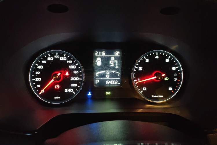 Used Roewe RX5 2019 20T Two-Wheel Drive Automatic 4G Connected Platinum Edition