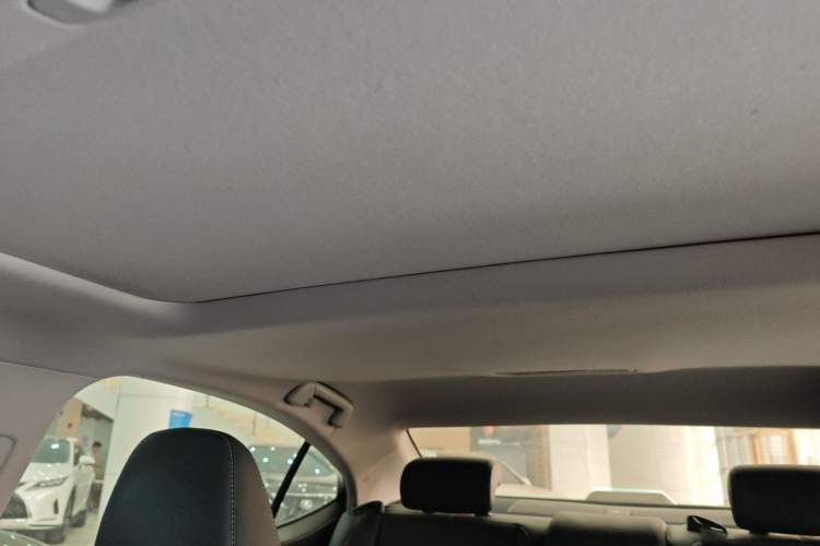 Used Lexus ES 2016 200 Midnight Special Limited Edition Headliner