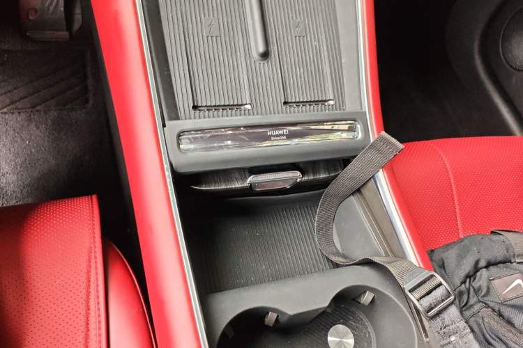 Used Hima Luxeed S7 2024 Max RS
