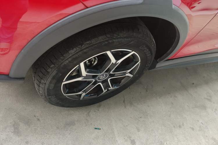 Used BYD Yuan Pro 2021 401 km Luxury Version Left Front Wheel Hub