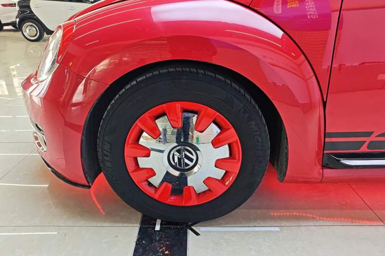 Used Volkswagen Beetle 2015 180TSI model
