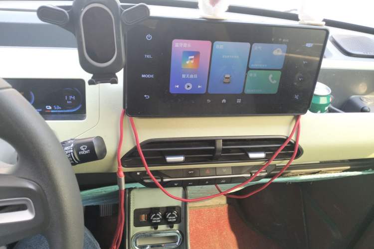 Used Geely Galaxy Panda 2023 Panda Mini 200km Endurance Bear
