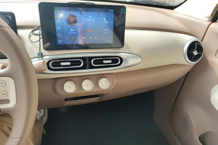 Used Wuling Hongguang MINIEV 2025 Four-Door Version Premium Edition