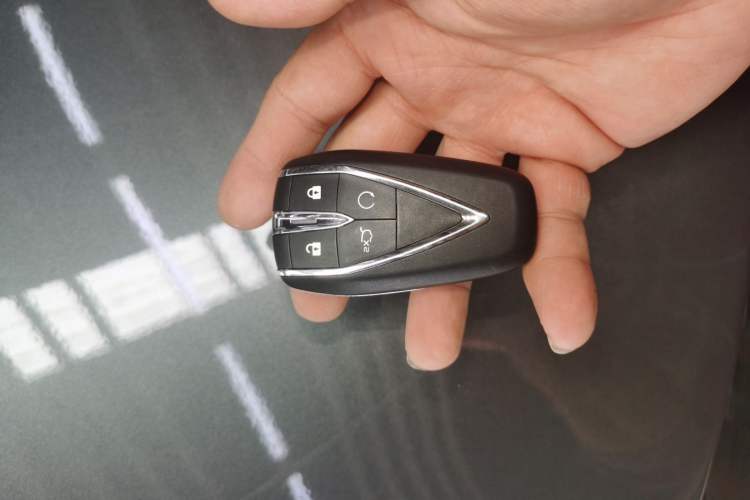 Used CHANGAN Eado PHEV 2025 Smart New Blue Whale 145KM Battleship Edition