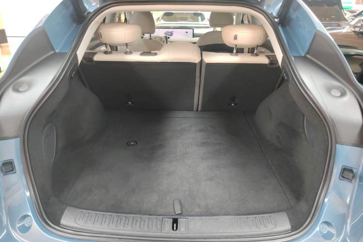 Used IM LS6 2025 Lingxi Intelligent Driving Edition Trunk