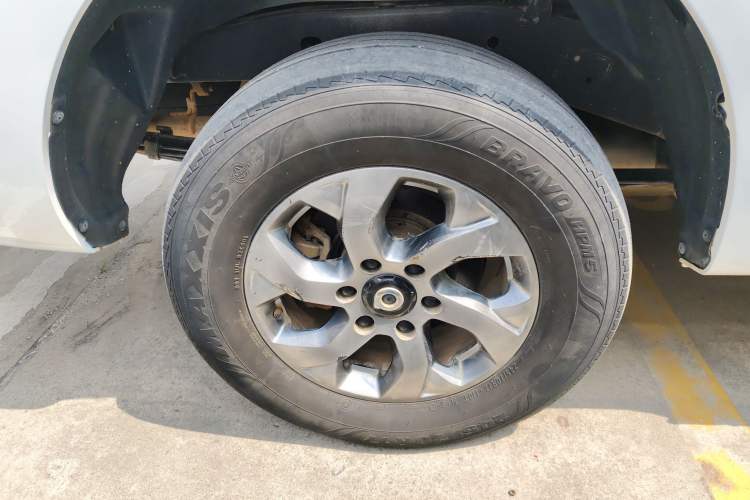 Used Great Wall Poer 2021 2.0T Commercial Version Automatic Diesel 4x4 Navigation-Type Standard Box GW4D20M