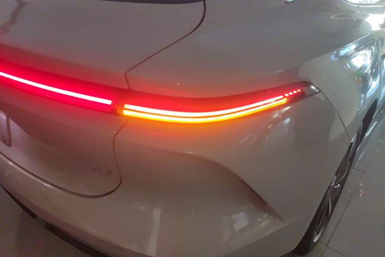 Used Rising F7 2023 Advanced Edition