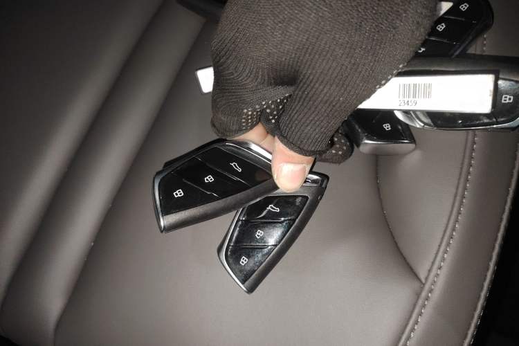 Used SAIC MAXUS Dajia 7 2024 Revised Version Super Hybrid Long-Range Edition Enjoyment Version
