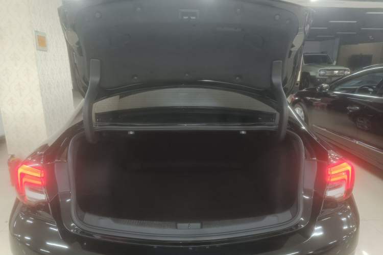 Used Buick Regal 2024 25T Deluxe Edition