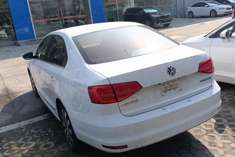 Used Volkswagen Sagitar 2017 1.6L Automatic Comfort Model Rear Left 45 Deg