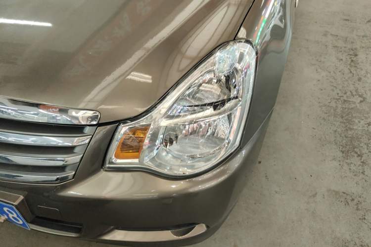 Used Nissan Sylphy 2018 Classic 1.6XE CVT Comfort Edition Left Front Headlight