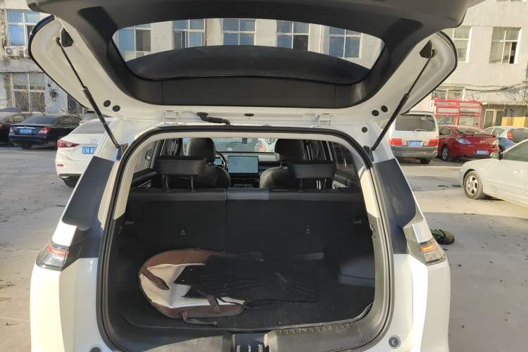 Used AION Y 2023 Younger Star Edition
