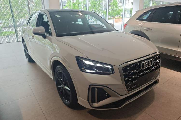 Used Audi Q2L 2024 35TFSI Ambition Dynamic Edition Front Right 45 Deg