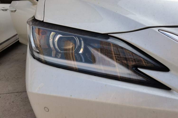 Used Lexus ES 2023 200 Excellence Edition