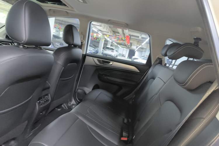 Used Haval M6 2021 PLUS 1.5T DCT Comfort Edition
