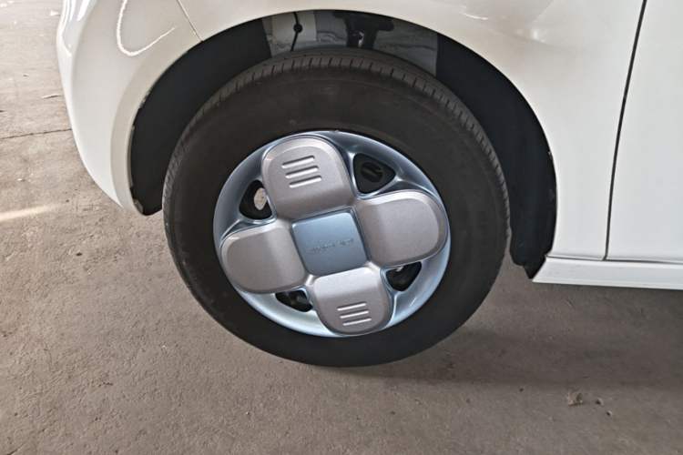 Used Geely Galaxy Panda 2023 Panda Mini 200km Endurance Bear
