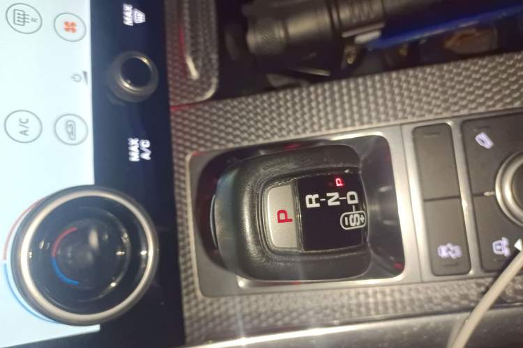 Used Land Rover Range Rover Sport 2020 3.0 L6 HSE DYNAMIC
