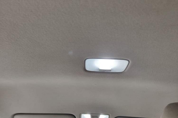 Used Hyundai Elantra (5th Generation / Langdong) 2012 1.6L Automatic Leading Model
