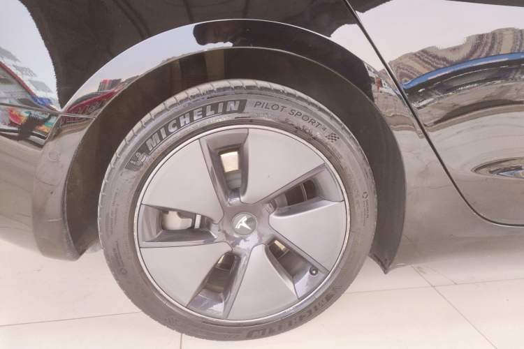 Used Tesla Model 3 2022 Rear-Wheel-Drive Version