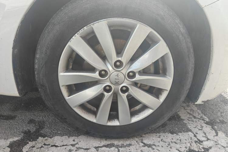 Used Kia K3 2015 1.6L Automatic GL
