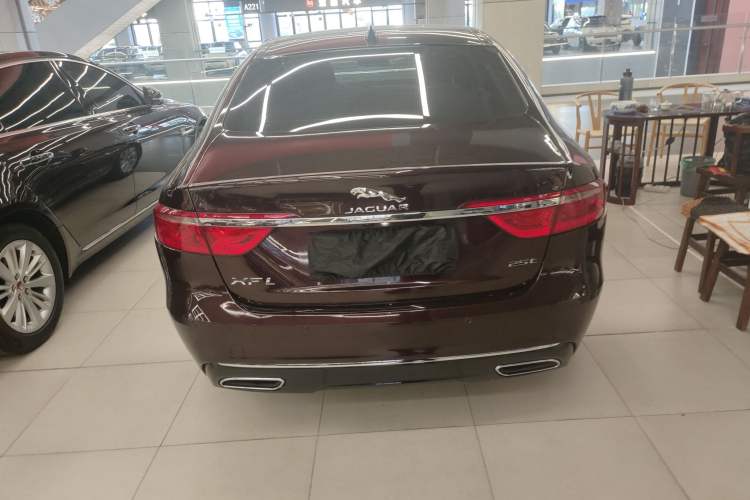 Used Jaguar XFL 2017 XFL 2.0T 240PS Luxury Edition