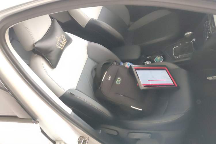 Used Volkswagen Tharu 2024 300TSI Two-Wheel-Drive Moonlight Edition