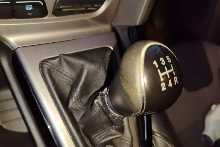 Used Ford Focus 2012 Hatchback 1.6L Manual Fashion Edition