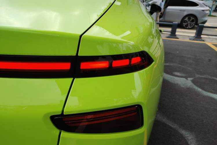 Used XPeng P7 2021 670E Pengyi Edition