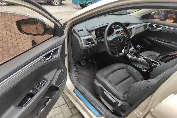 Used Geely Auto Emgrand GL 2018 1.8L Manual Elite Smart Connectivity Version
