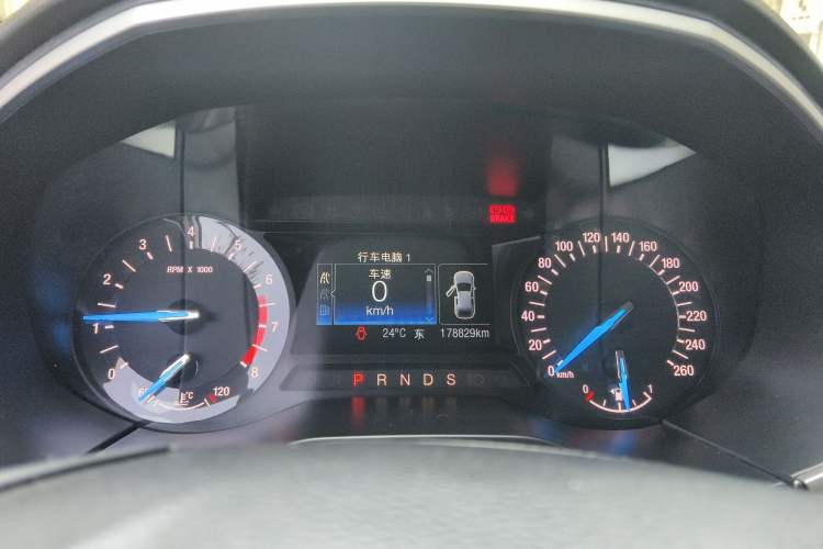 Used Ford Edge 2018 EcoBoost 245 Two-Wheel-Drive Platinum Edition 7-Seater China V Emission Standard